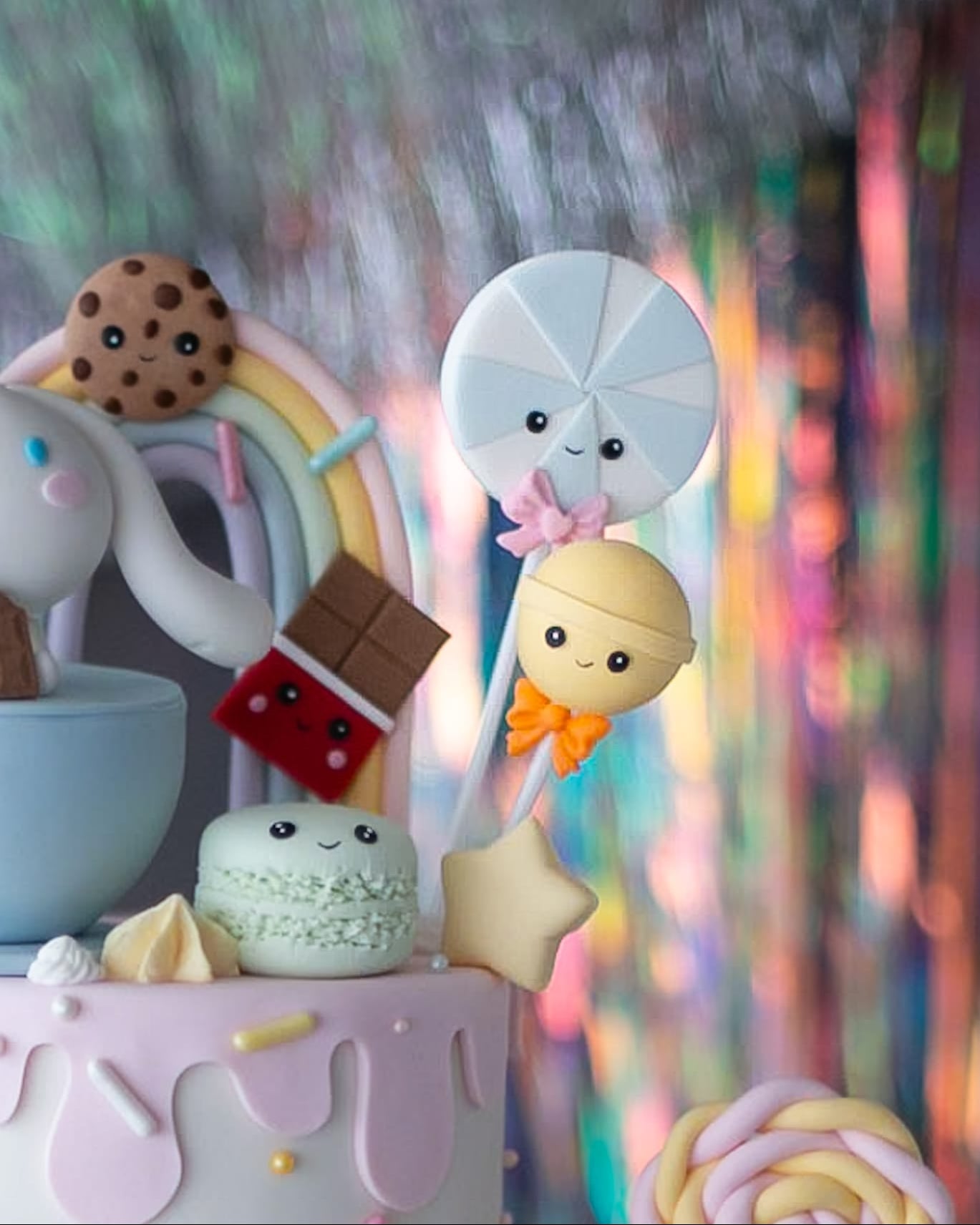 cinnamoroll pasta – şeker ve lolipop temalı kız pastası