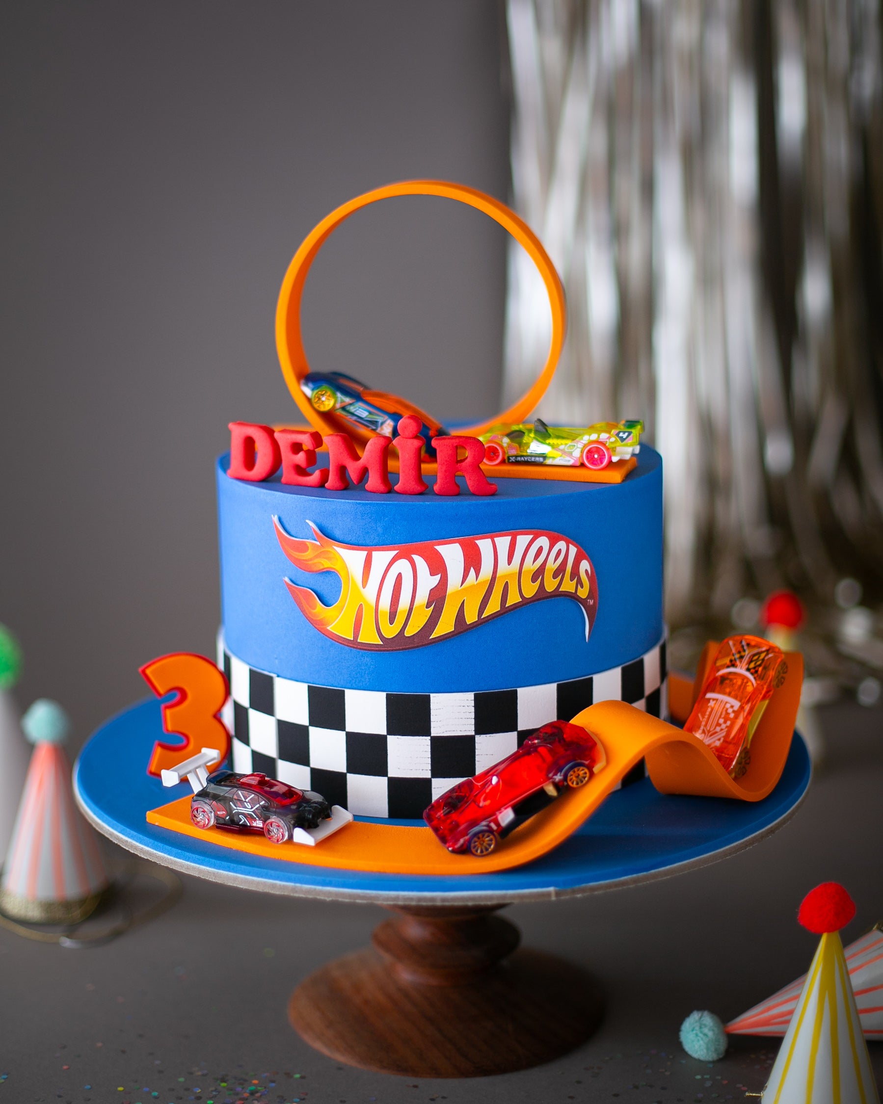 Dönen Yol Figürlü Hot Wheels Pasta