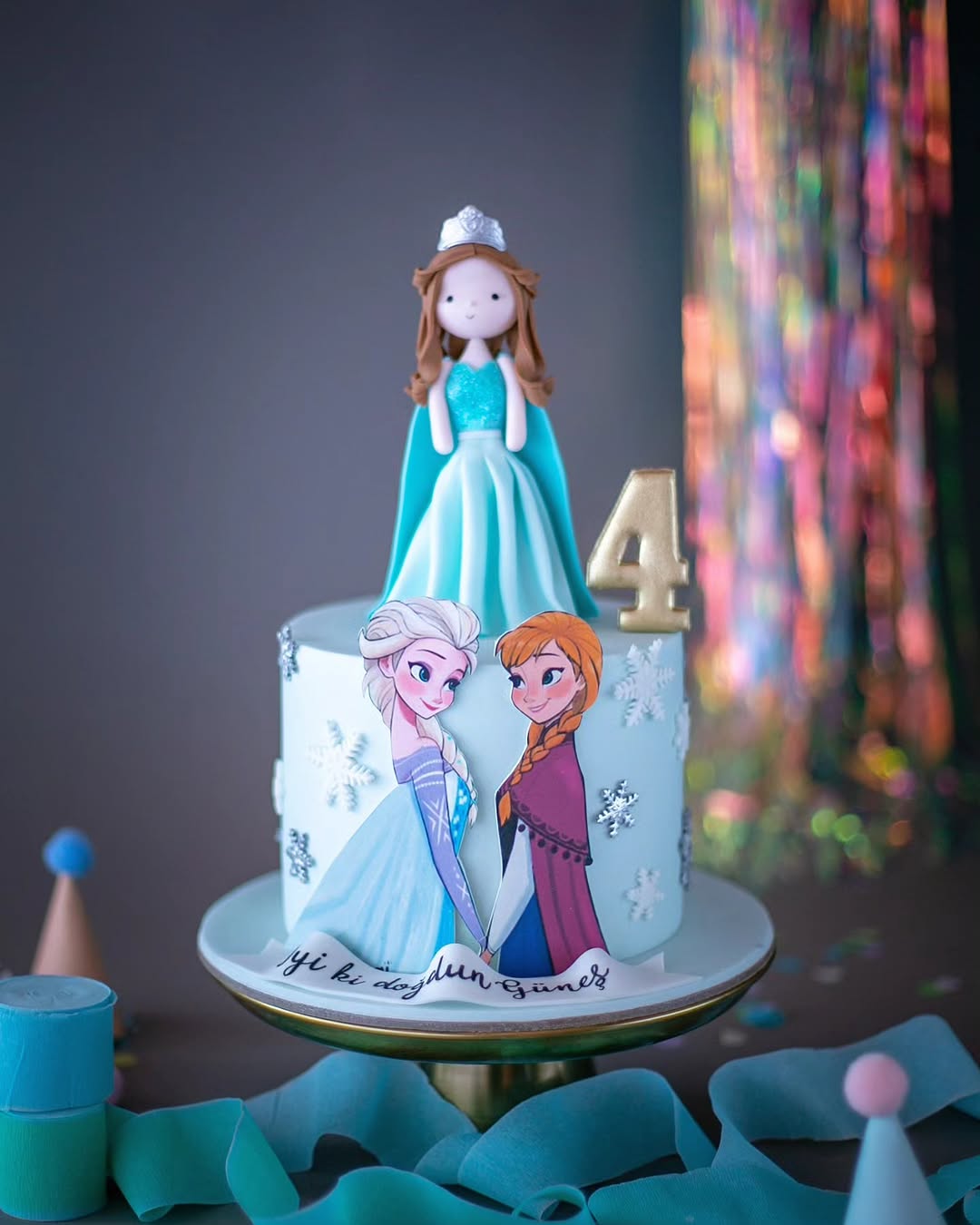 elsa pasta – kar tanesi süslemeli frozen kız pastası