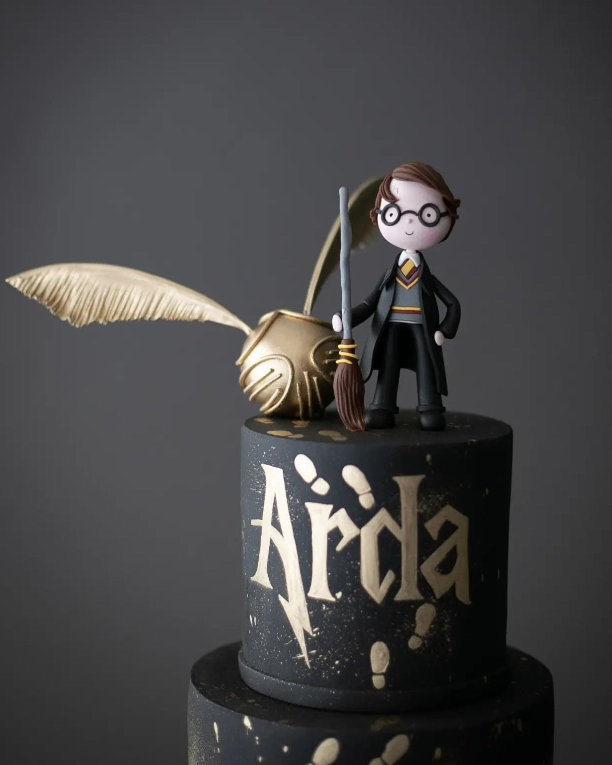 harry potter pasta – sihirli süpürge ve snitch temalı