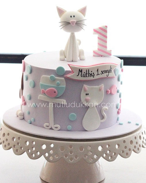 kedi ve balık pasta – 1 yaş temalı mor kız çocuk pastası