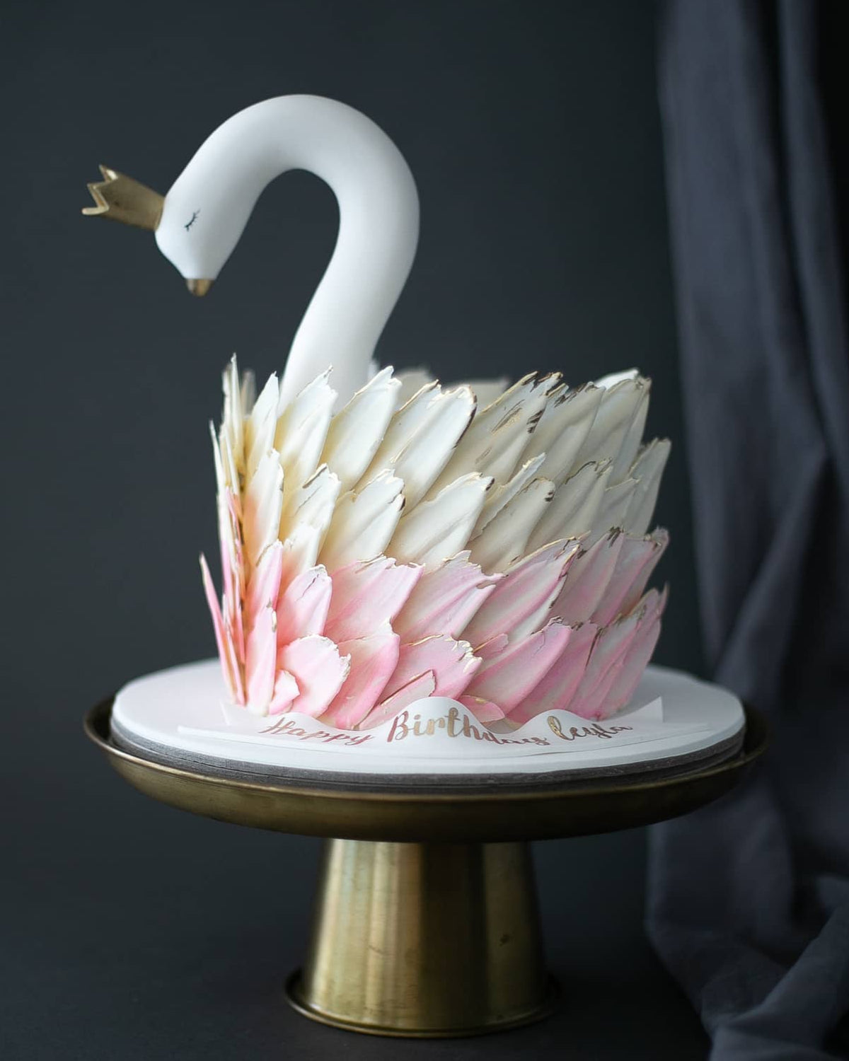 kuğu pasta – pembe kız çocuk doğum günü pastası