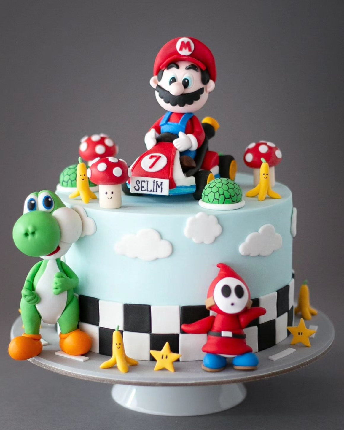 mario pasta – yoshi ve yarış arabası temalı erkek pastası