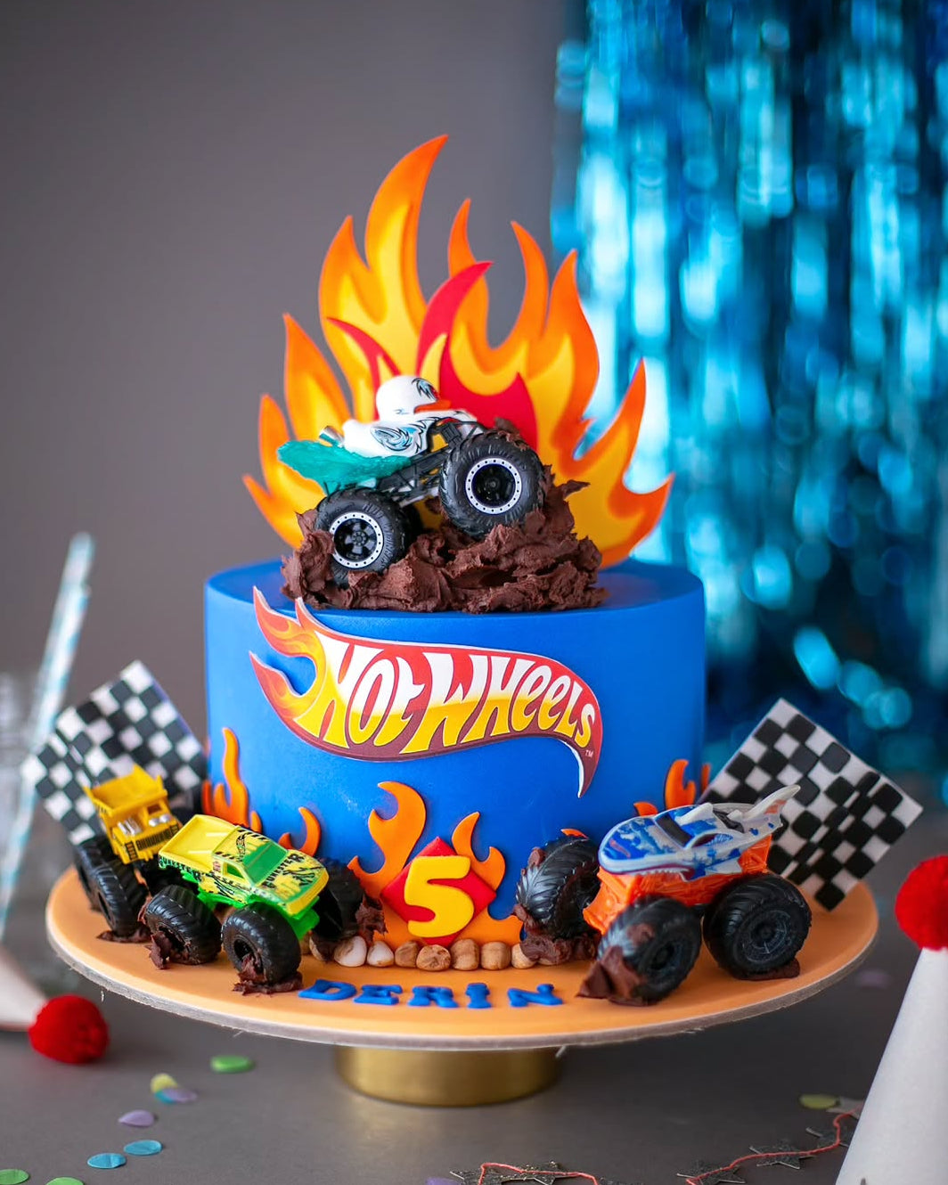 monster truck pasta – hot wheels temalı erkek çocuk pastası