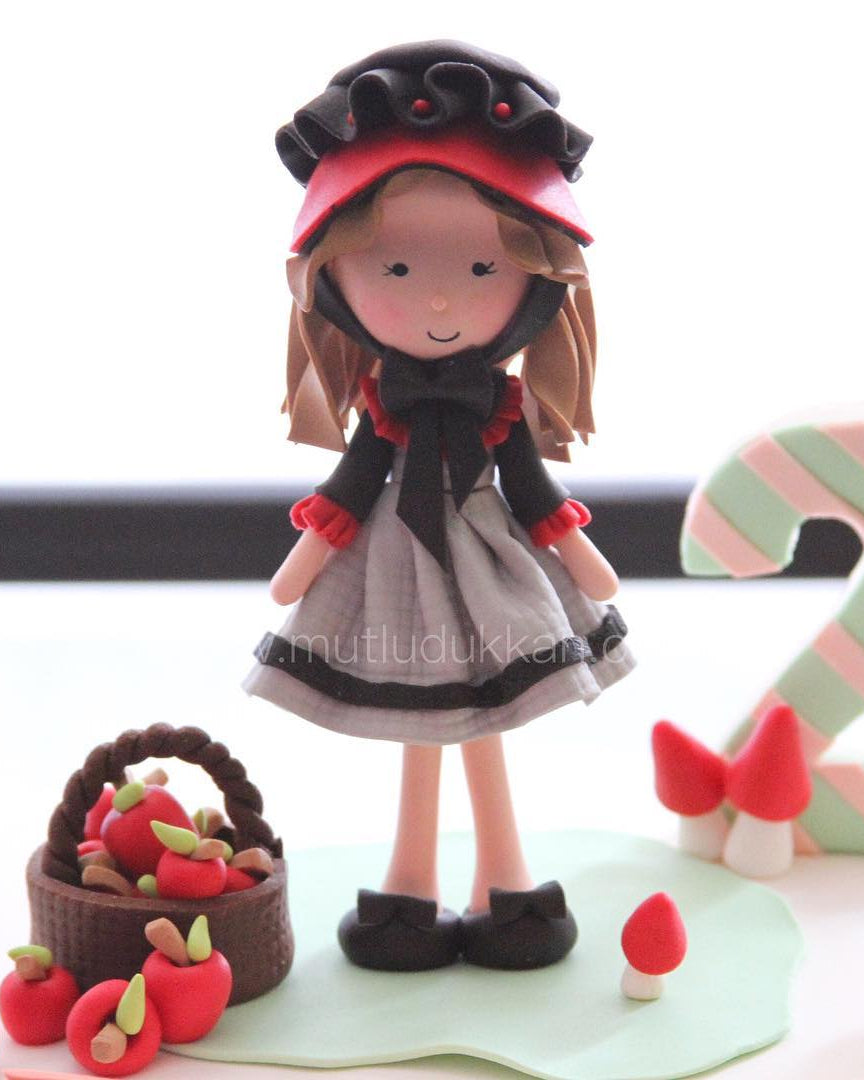 orman pasta – ayı, tilki ve zürafa süslemeli pasta