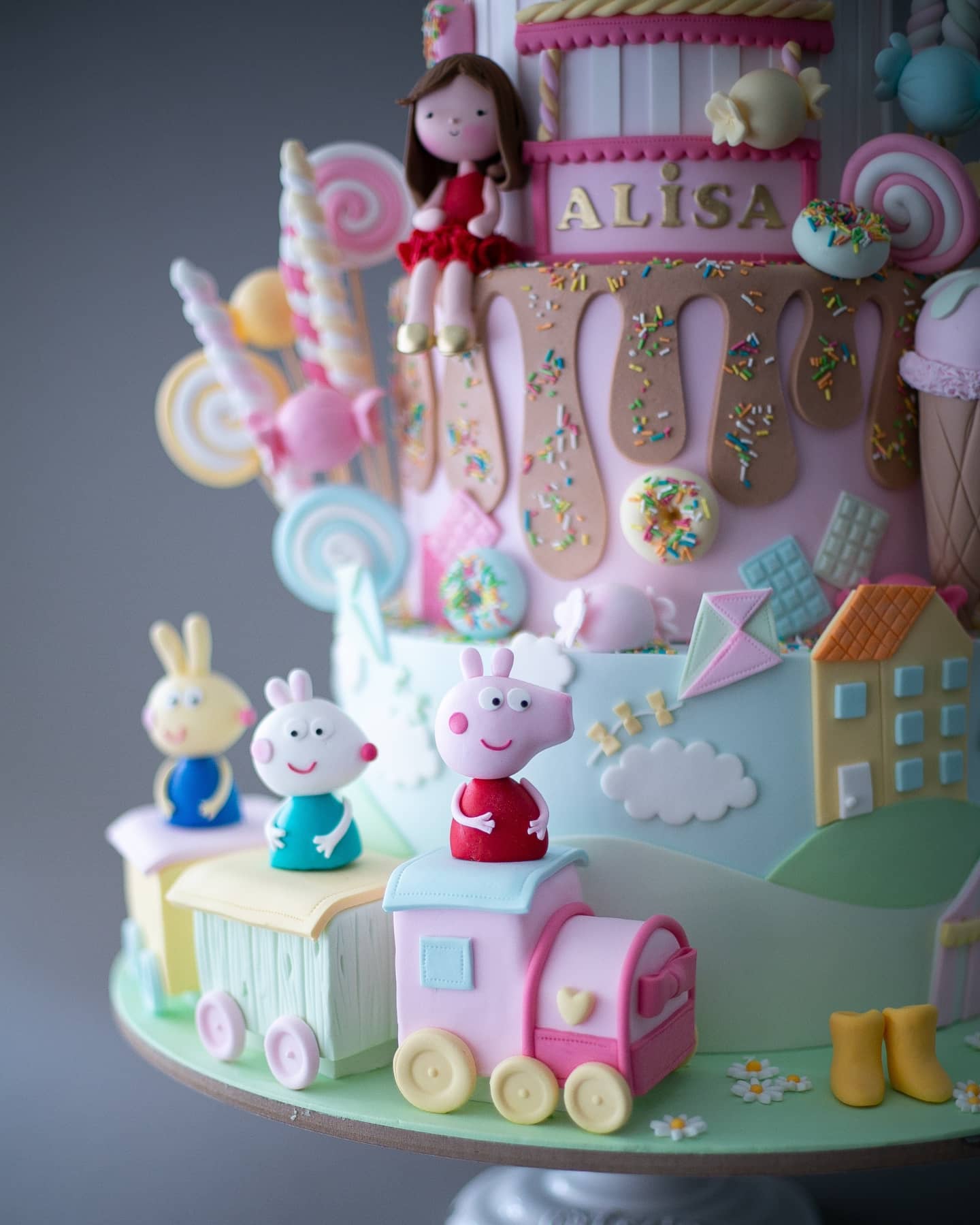 peppa pig pasta – şeker temalı kız doğum günü pastası