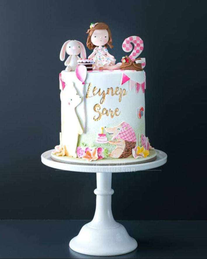 piknik pasta – bahar ve çiçek temalı kız pastası