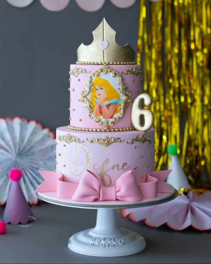 prenses pasta – altın taçlı prenses aurora pastası