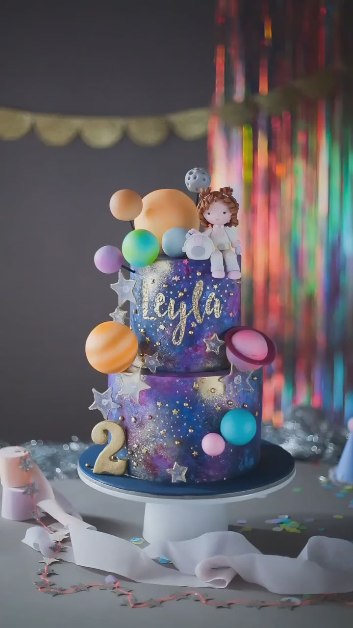 uzay pasta – gezegen temalı 2 yaş doğum günü pastası