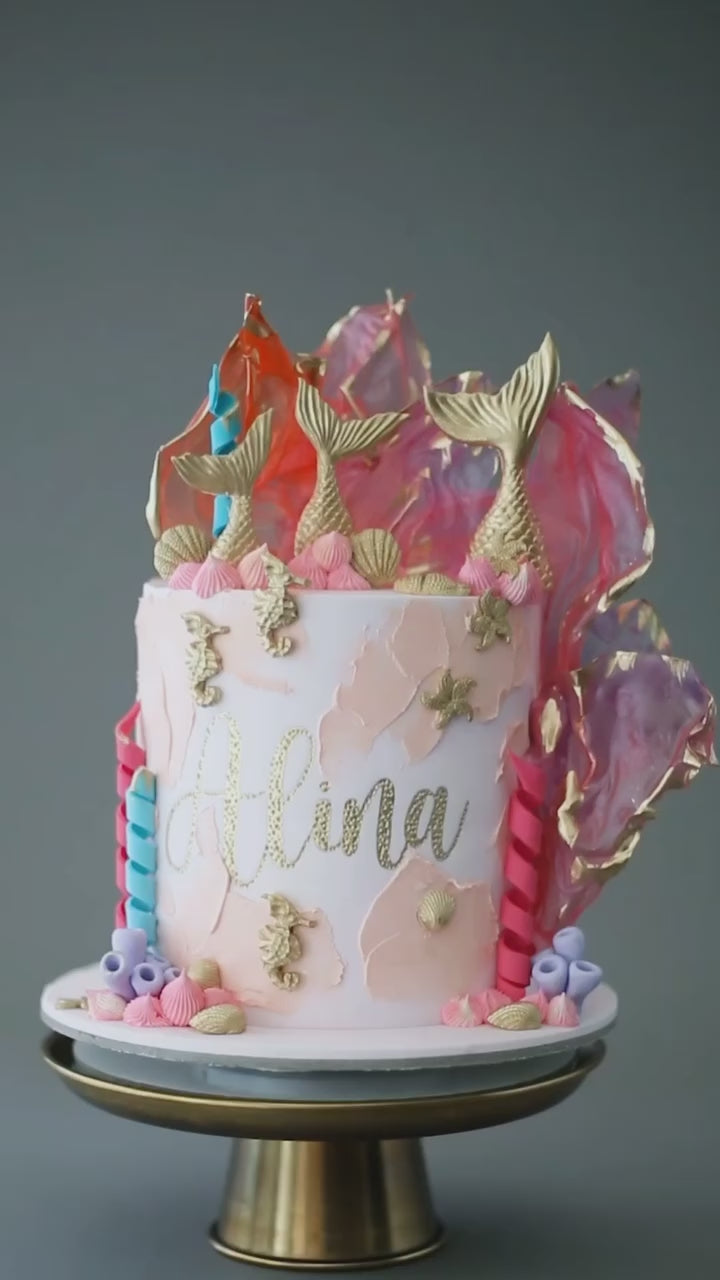 deniz kızı kuyruklu pasta – altın detaylı kız çocuk pastası