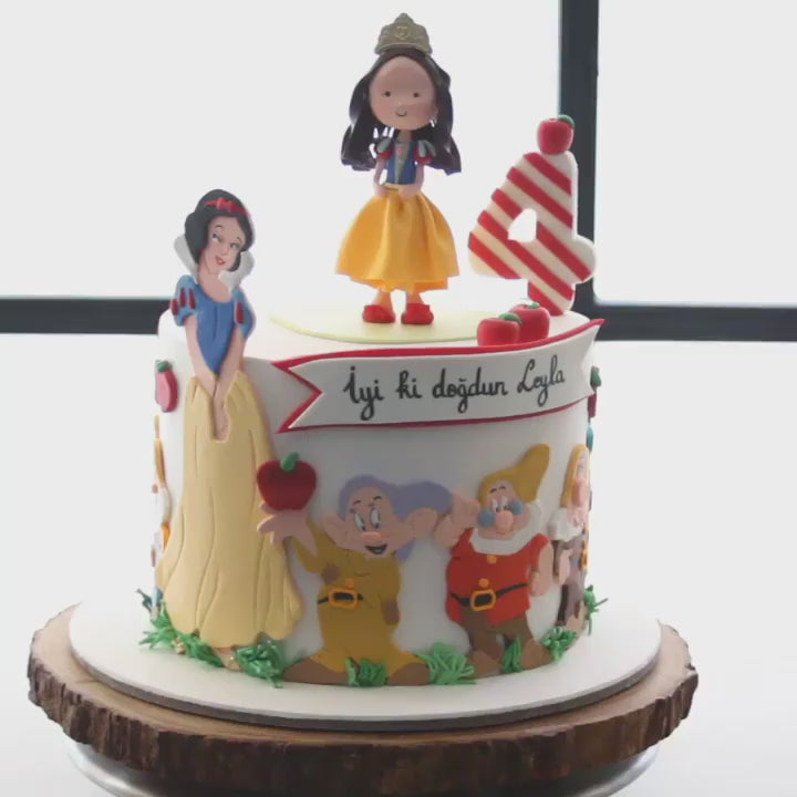 pamuk prenses ve yedi cüceler pasta