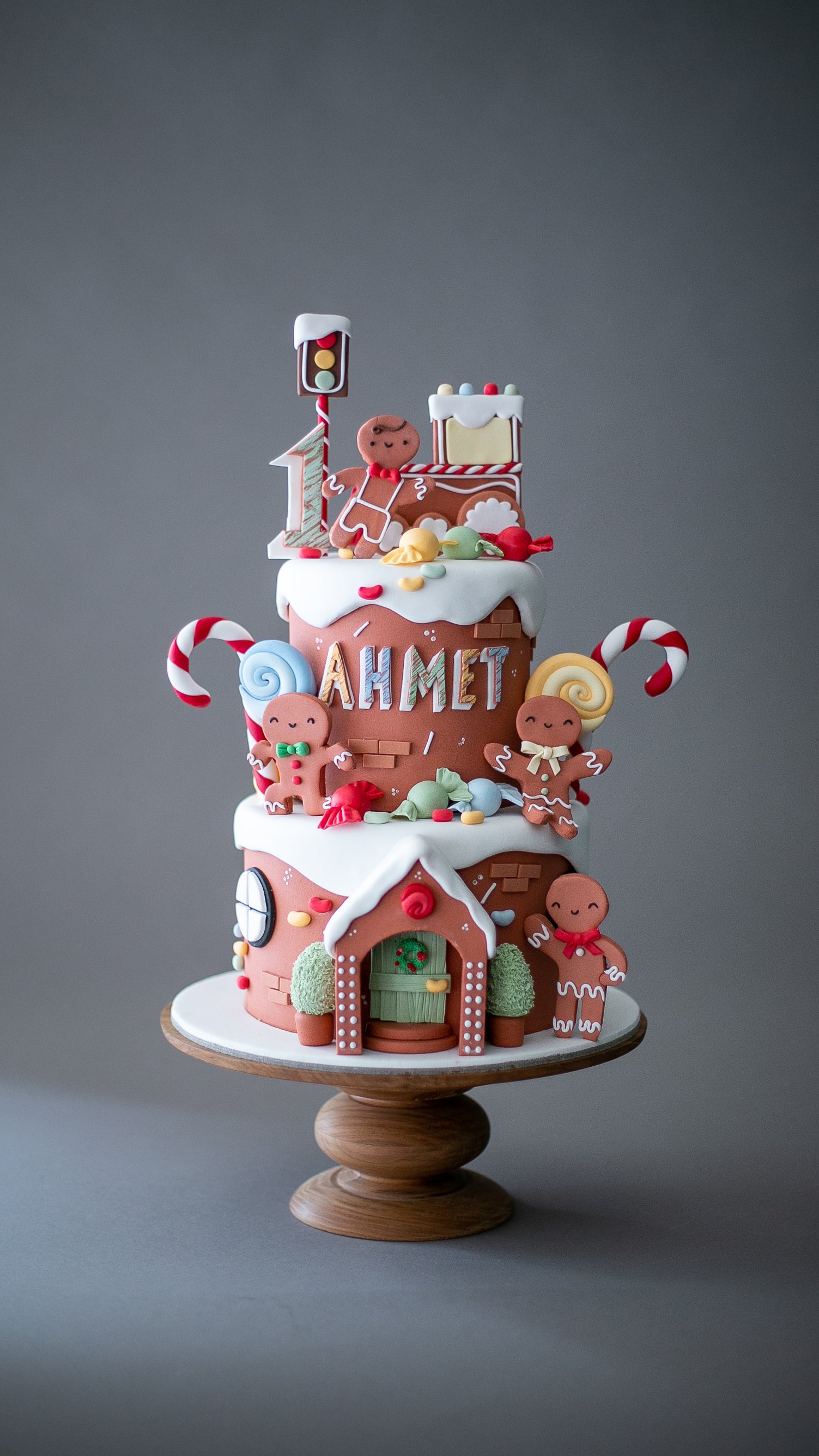 zencefilli kurabiye ev pasta – 1 yaş kurabiye adam pastası