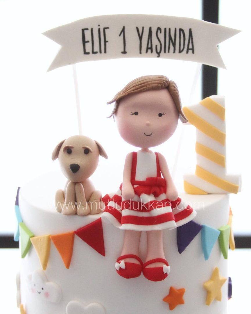 renkli pasta – bulut ve yıldız süslemeli 1 yaş kız pastası