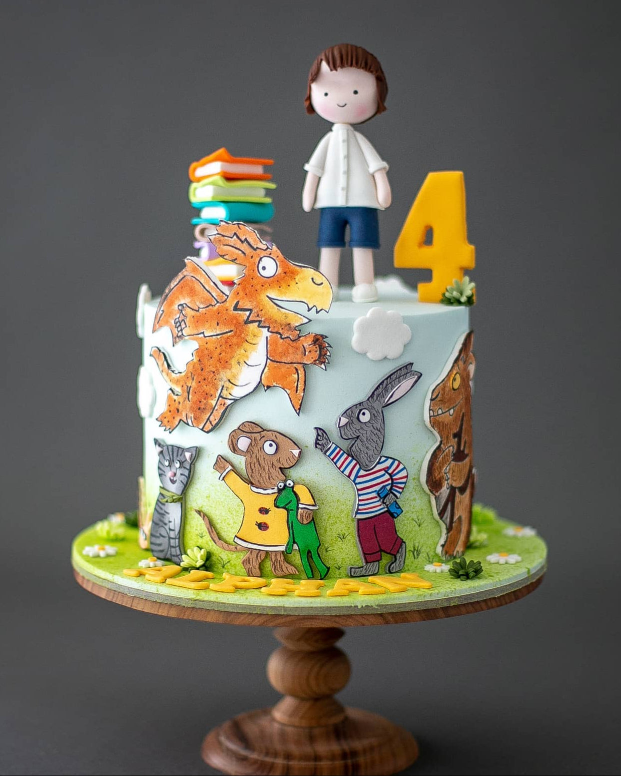 tavşancan ile faresu pasta – kitap temalı çocuk pastası