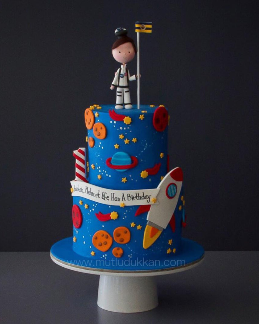 astronot pasta – uzay ve roket temalı erkek çocuk pastası