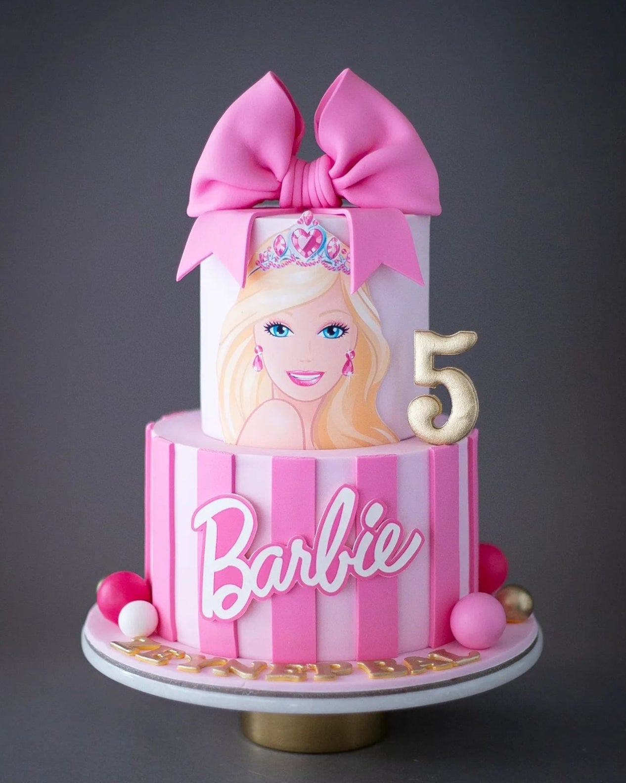 barbie pasta – pembe kız çocuk doğum günü pastası