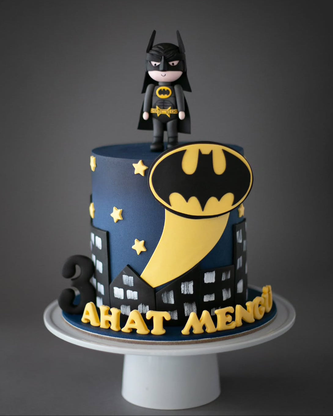 batman pasta – erkek çocuk doğum günü pastası