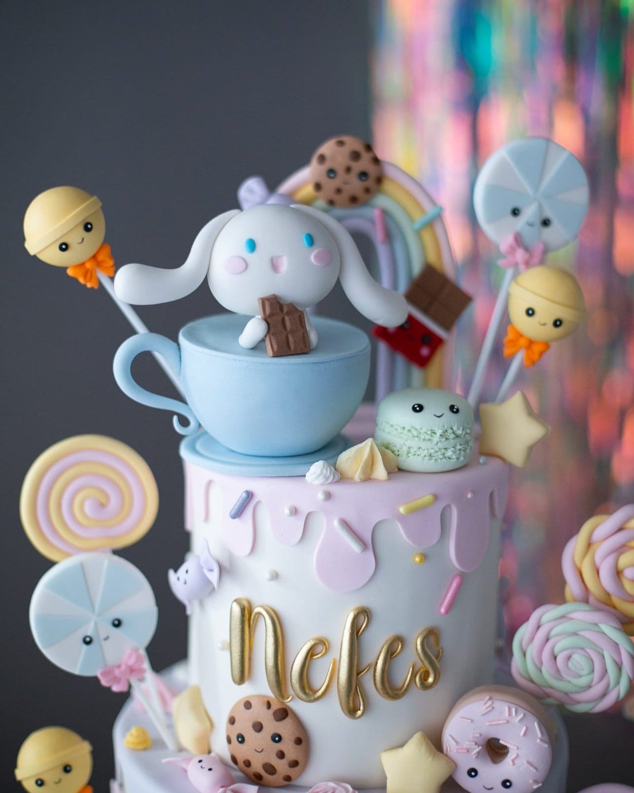 cinnamoroll pasta – şeker ve lolipop temalı kız pastası