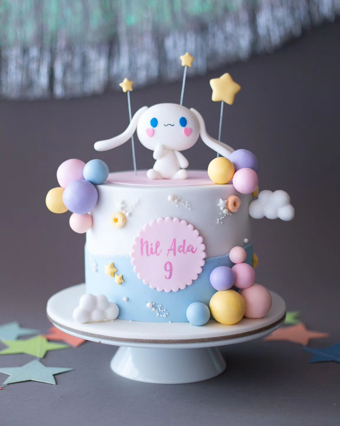 cinnamoroll pasta – yıldızlı kız doğum günü pastası