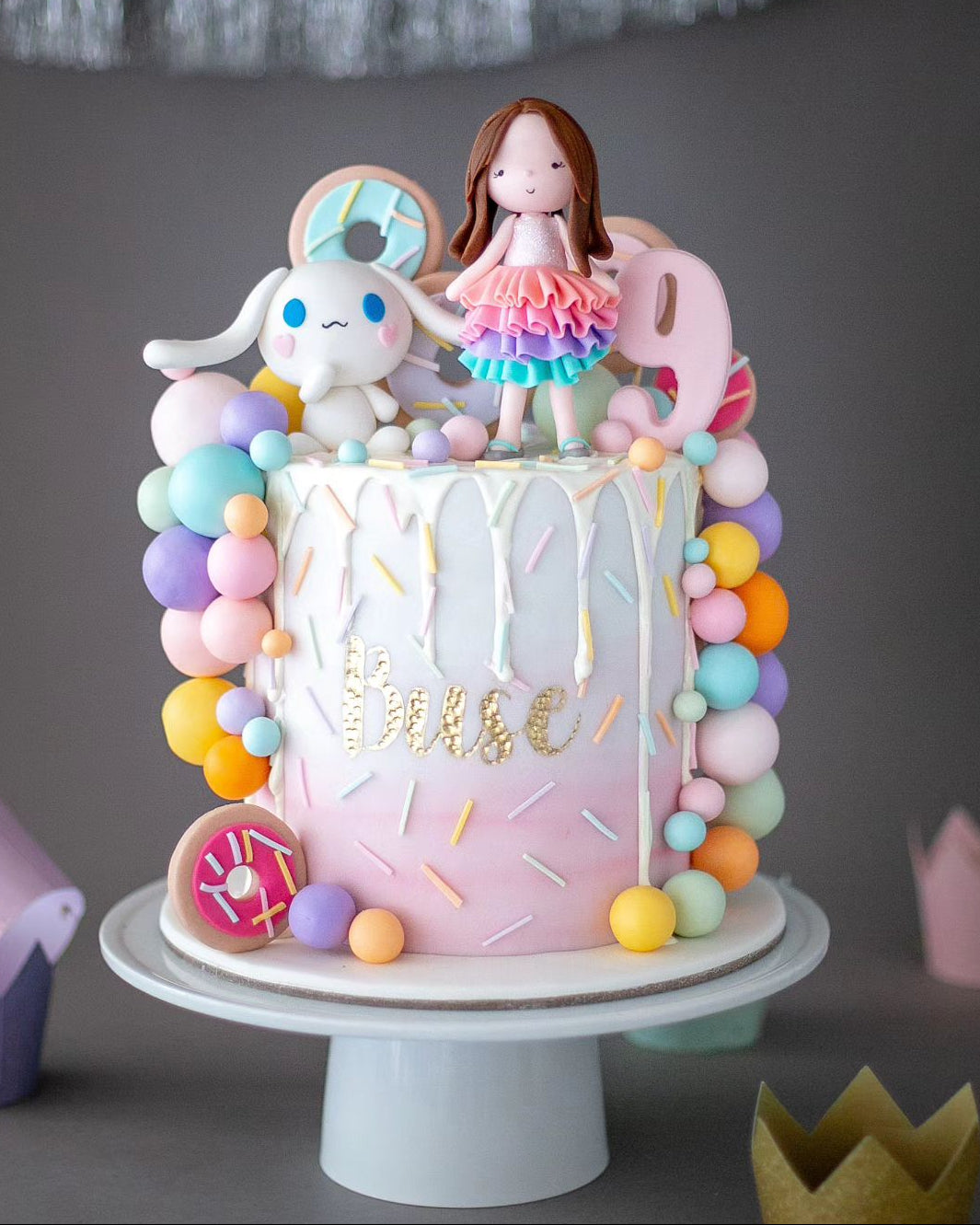 cinnamoroll pasta –  balon ve donut süslemeli pasta
