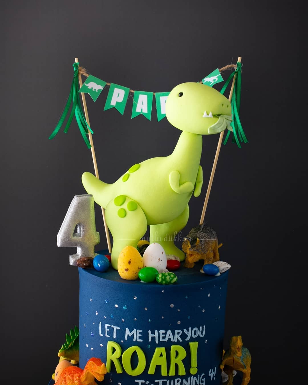 dinozor pasta – jurassic park temalı erkek çocuk pastası