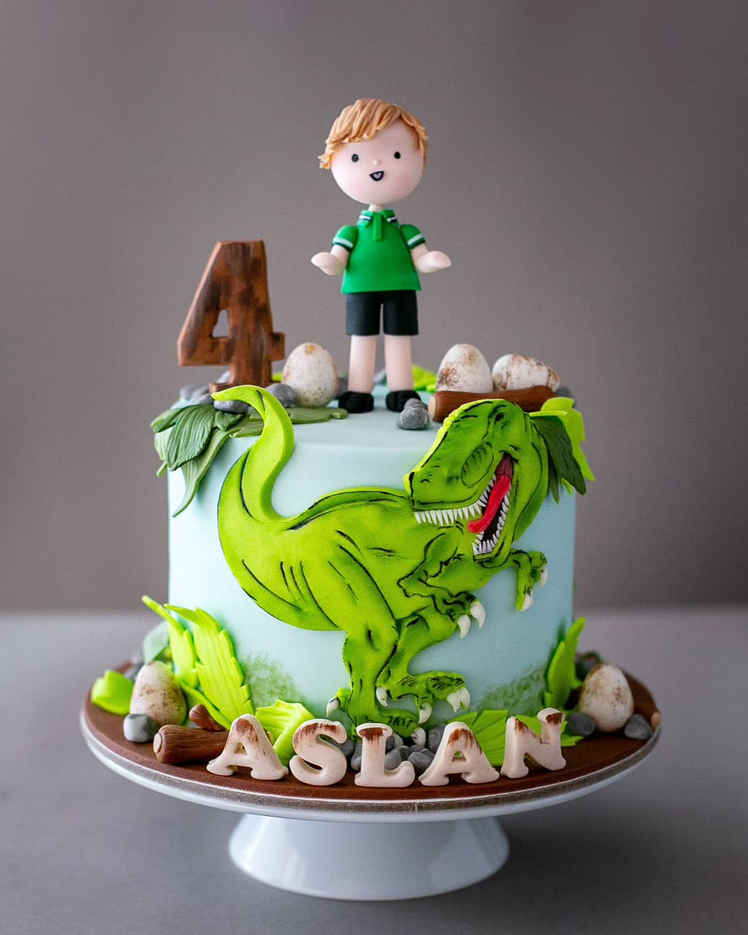 dinozor pasta – yeşil t-rex temalı erkek çocuk pastası