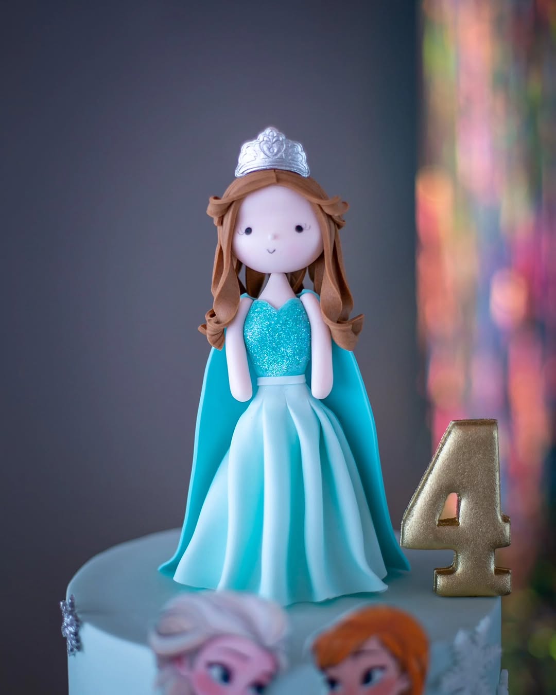 elsa pasta – kar tanesi süslemeli frozen kız pastası