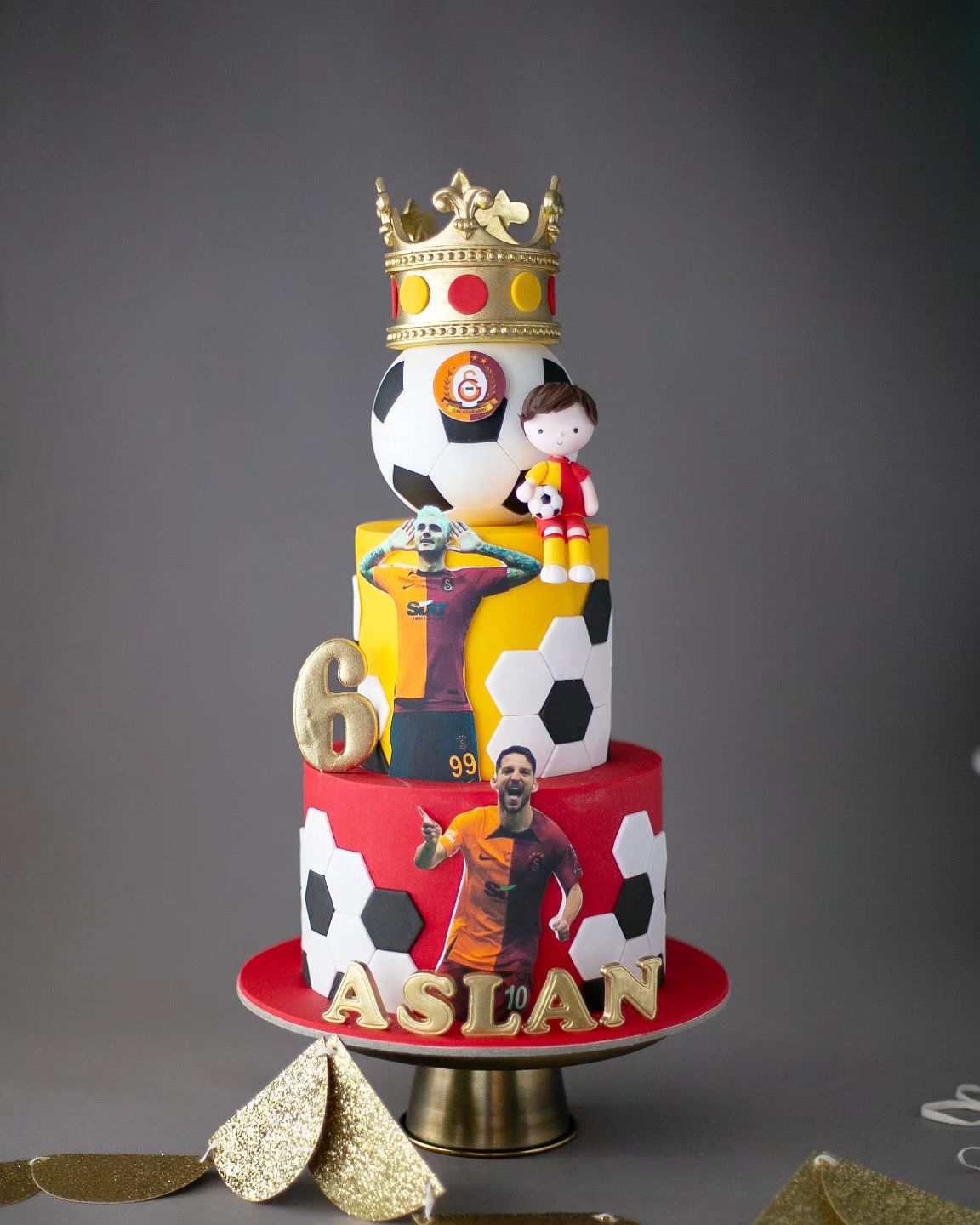 galatasaray pasta – icardi ve mertens süslemeli pasta