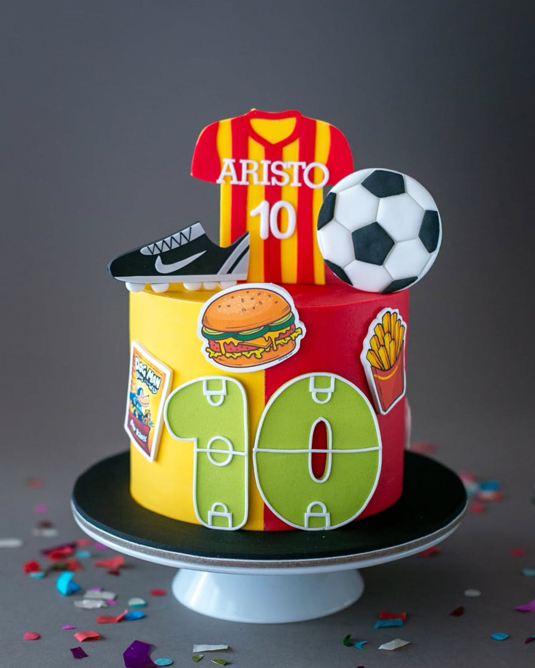 galatasaray pastası – futbol temalı erkek çocuk pastası