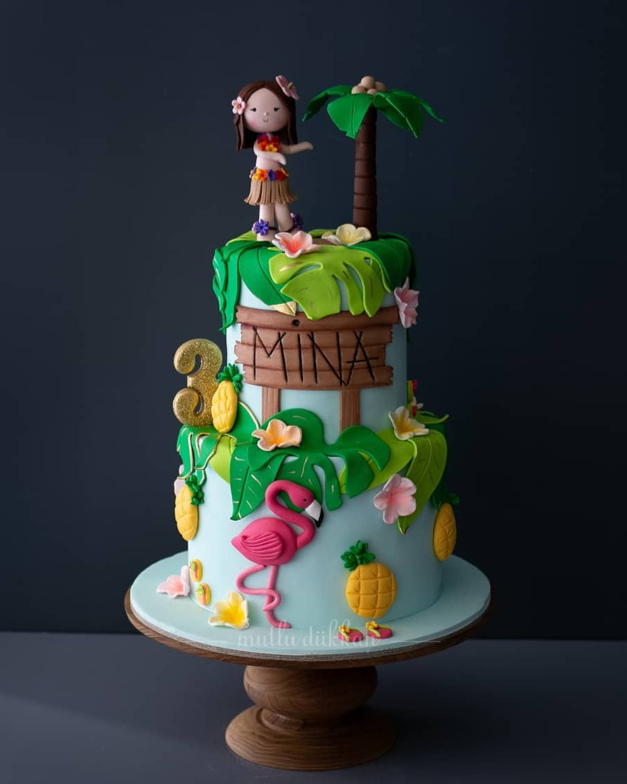 hawaii pasta – flamingo ve palmiye süslemeli pasta