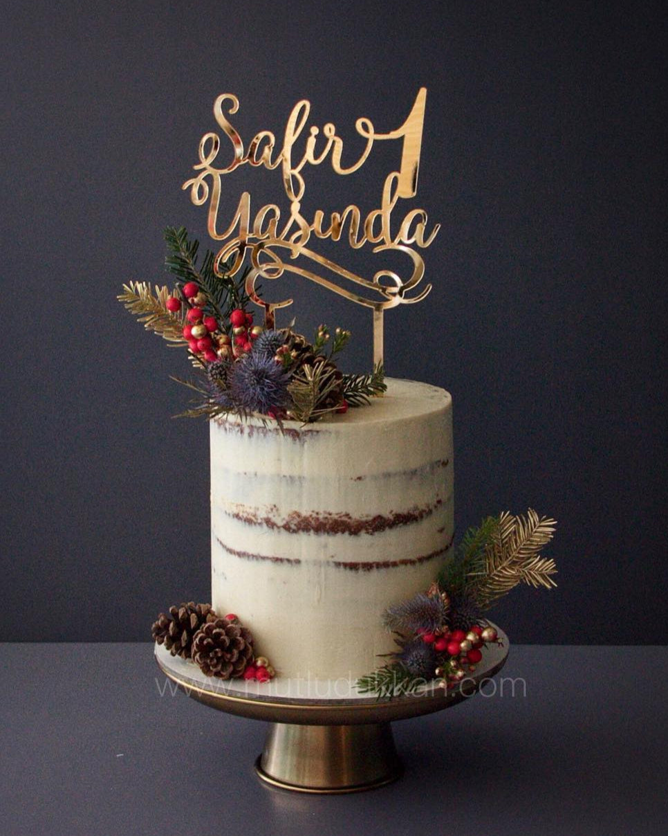 Kokina Süslemeli Yılbaşı Pastası