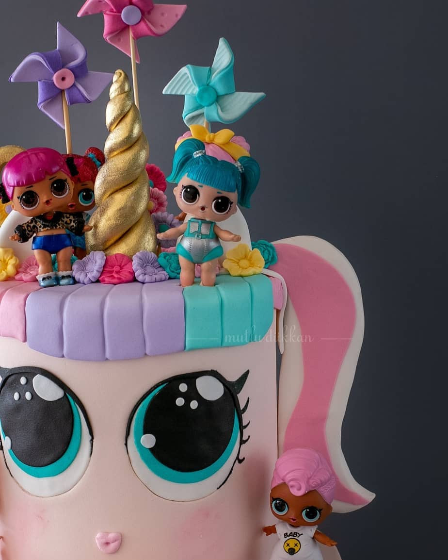 lol bebek pasta – unicorn süslemeli pasta