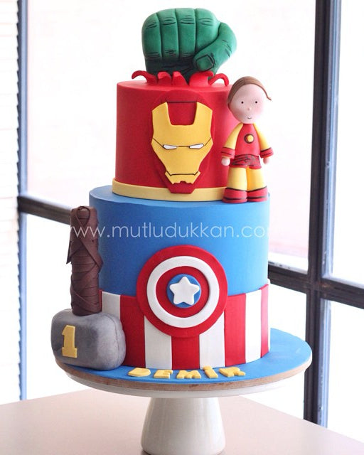 marvel pasta – avengers temalı erkek çocuk pastası