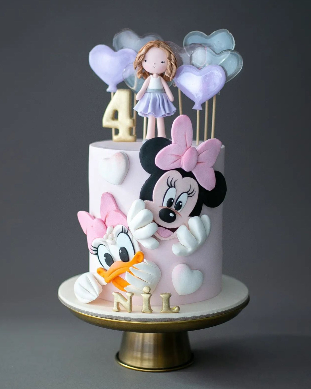 minnie ve daisy pasta – kalp şeker süslemeli kız pastası