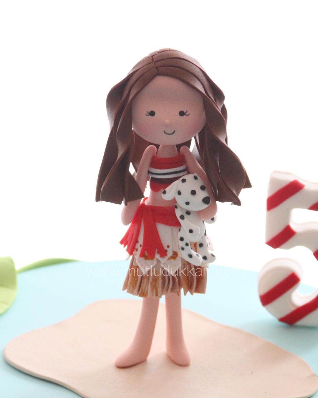 moana pasta – ada temalı kız doğum günü pastası