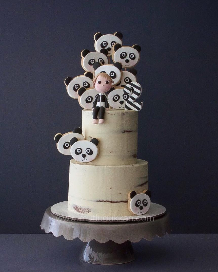 Panda Pasta (Naked Cake)