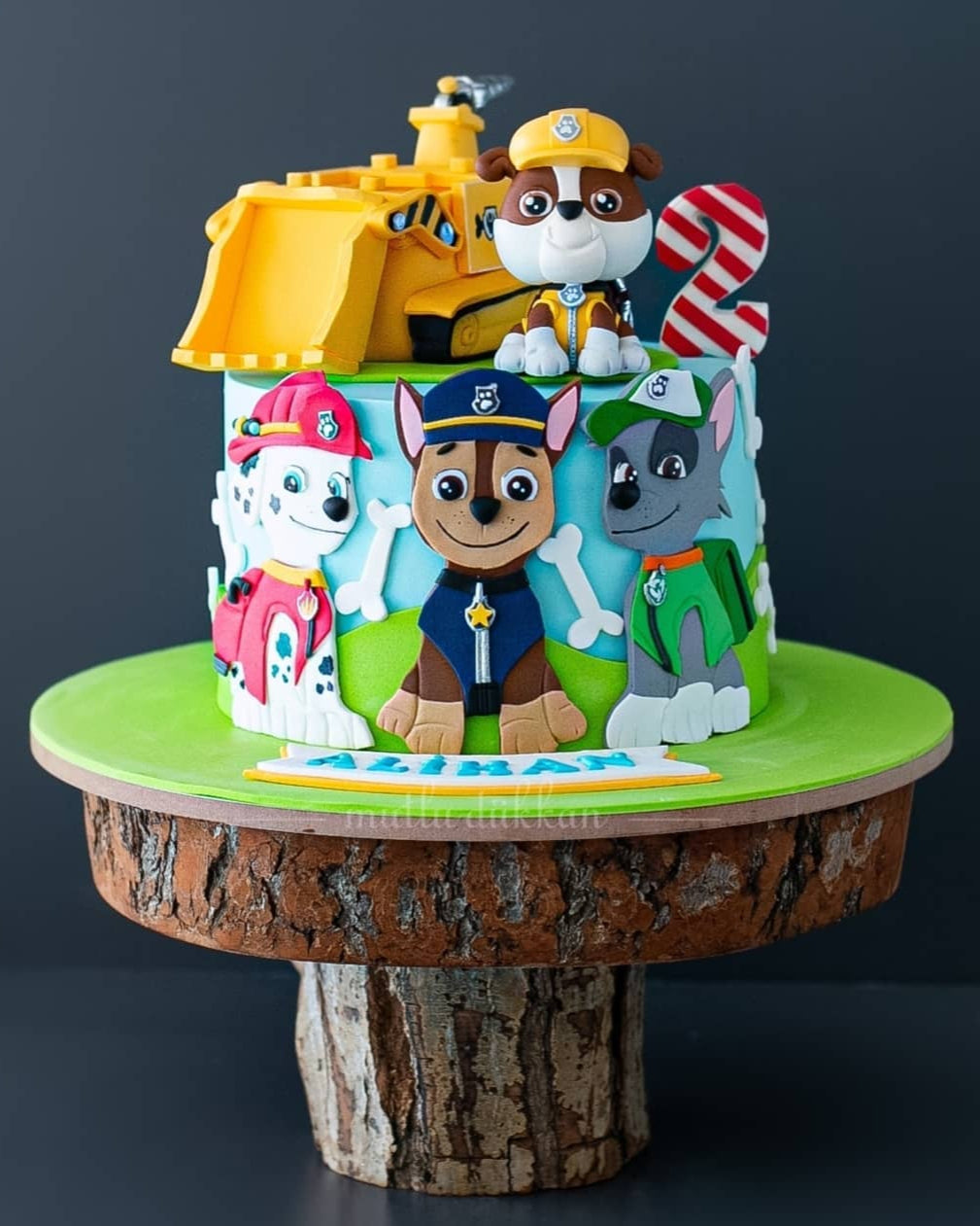 paw patrol pasta – rubble köpek figürlü pasta