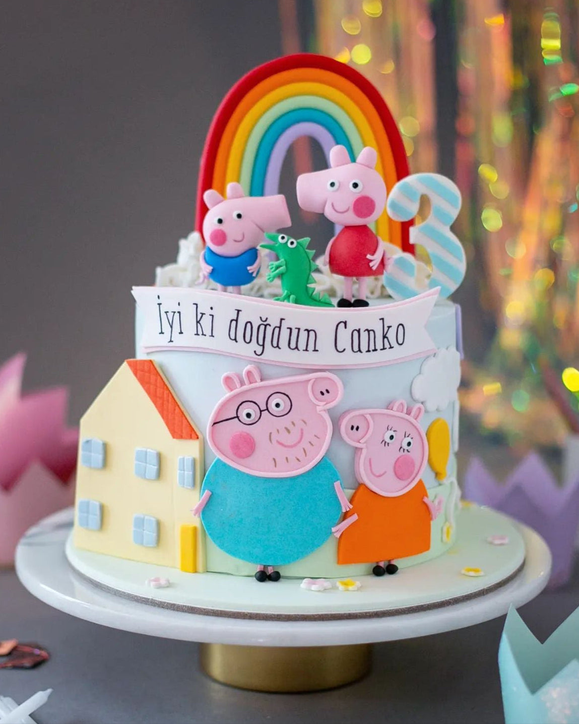 peppa pig pasta – gökkuşağı figürlü çocuk pastası