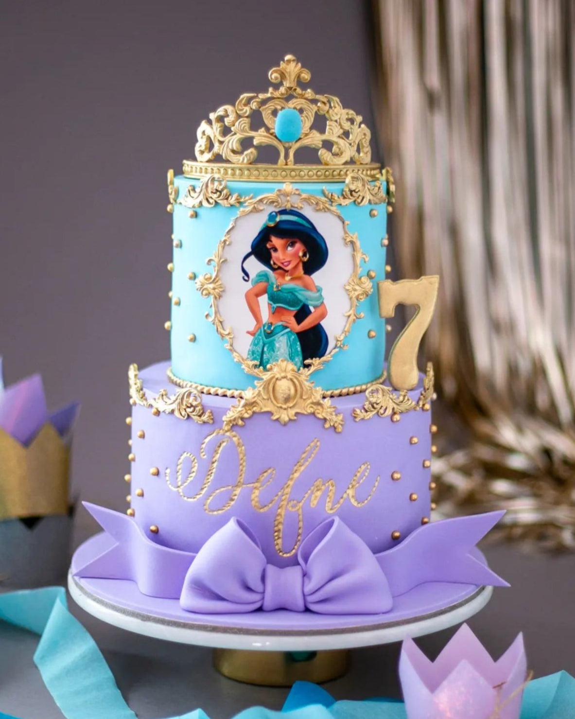 prenses pastası – altın taçlı prenses jasmine pasta