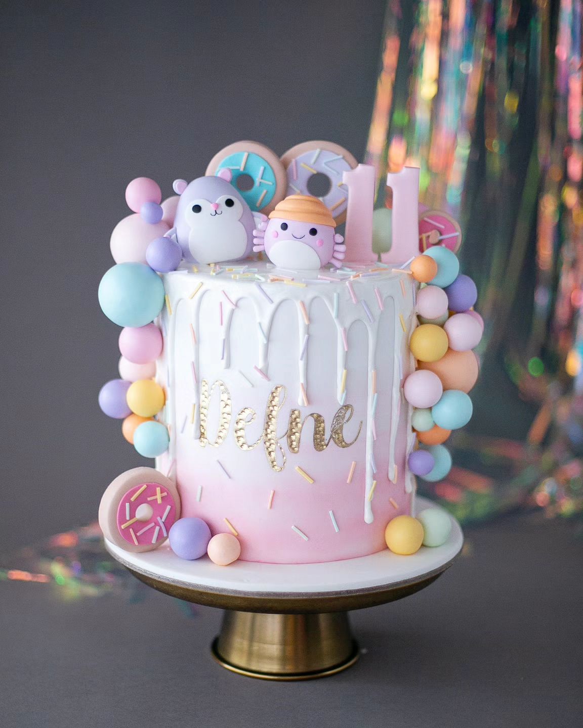 squishmallows pasta – donut ve balon temalı pasta