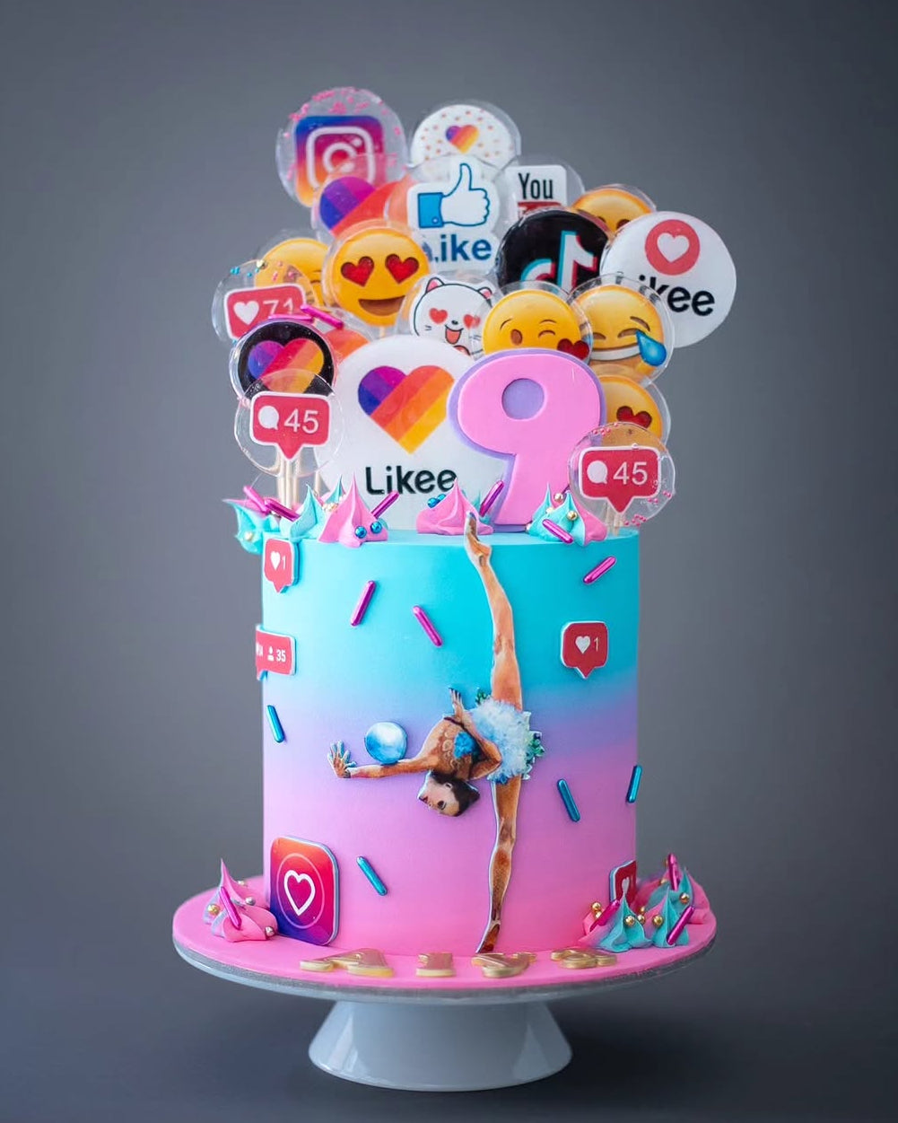 tiktok pasta – jimnastikçi temalı kız pastası