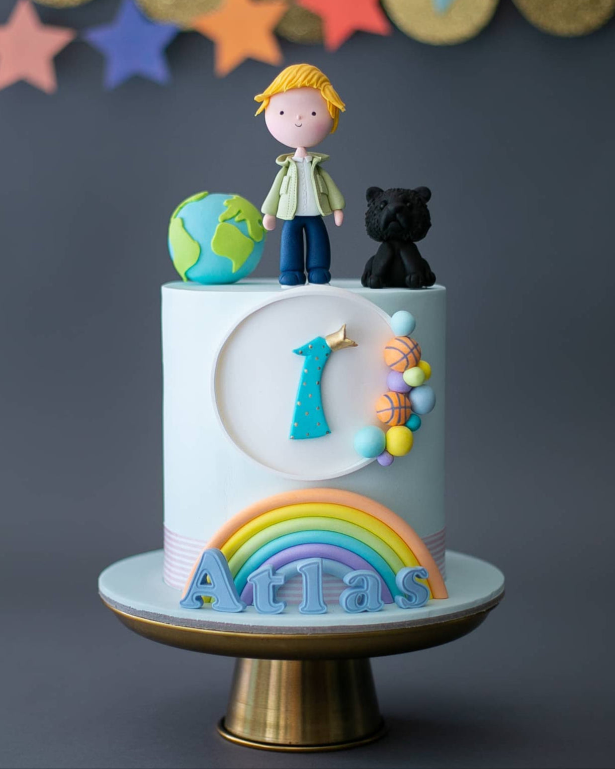 top ve gökkuşağı pasta – 1 yaş erkek çocuk pastası