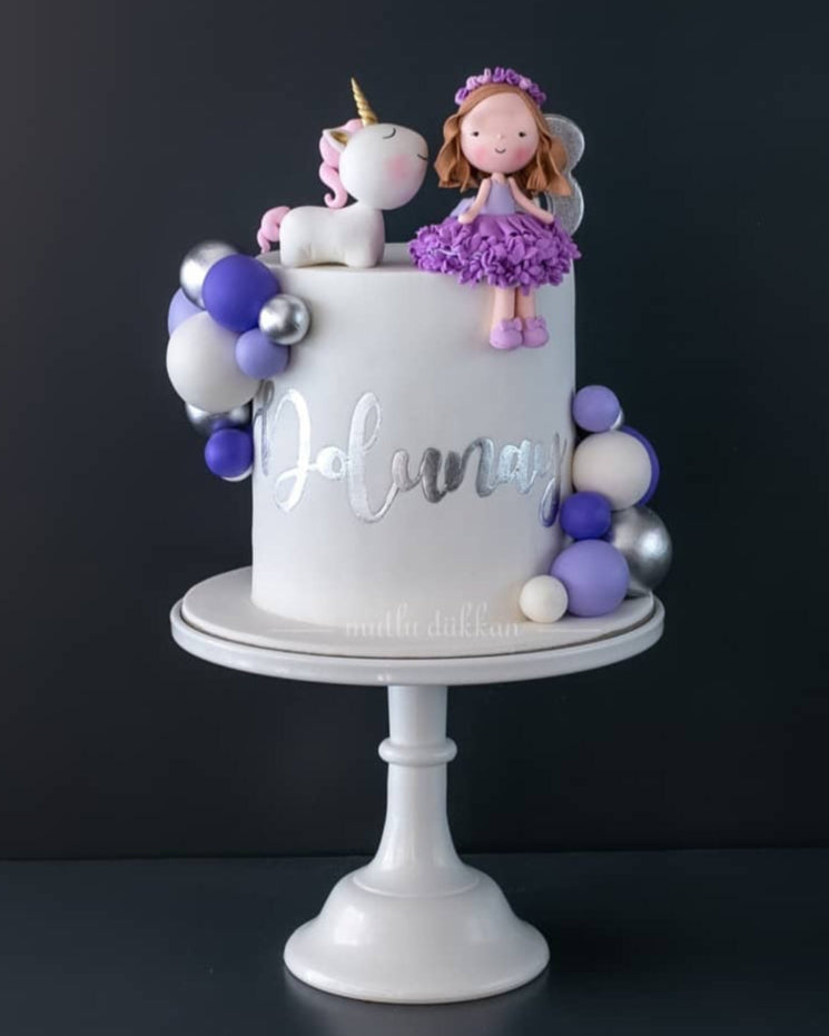 unicorn pasta – balon süslemeli kız doğum günü pastası