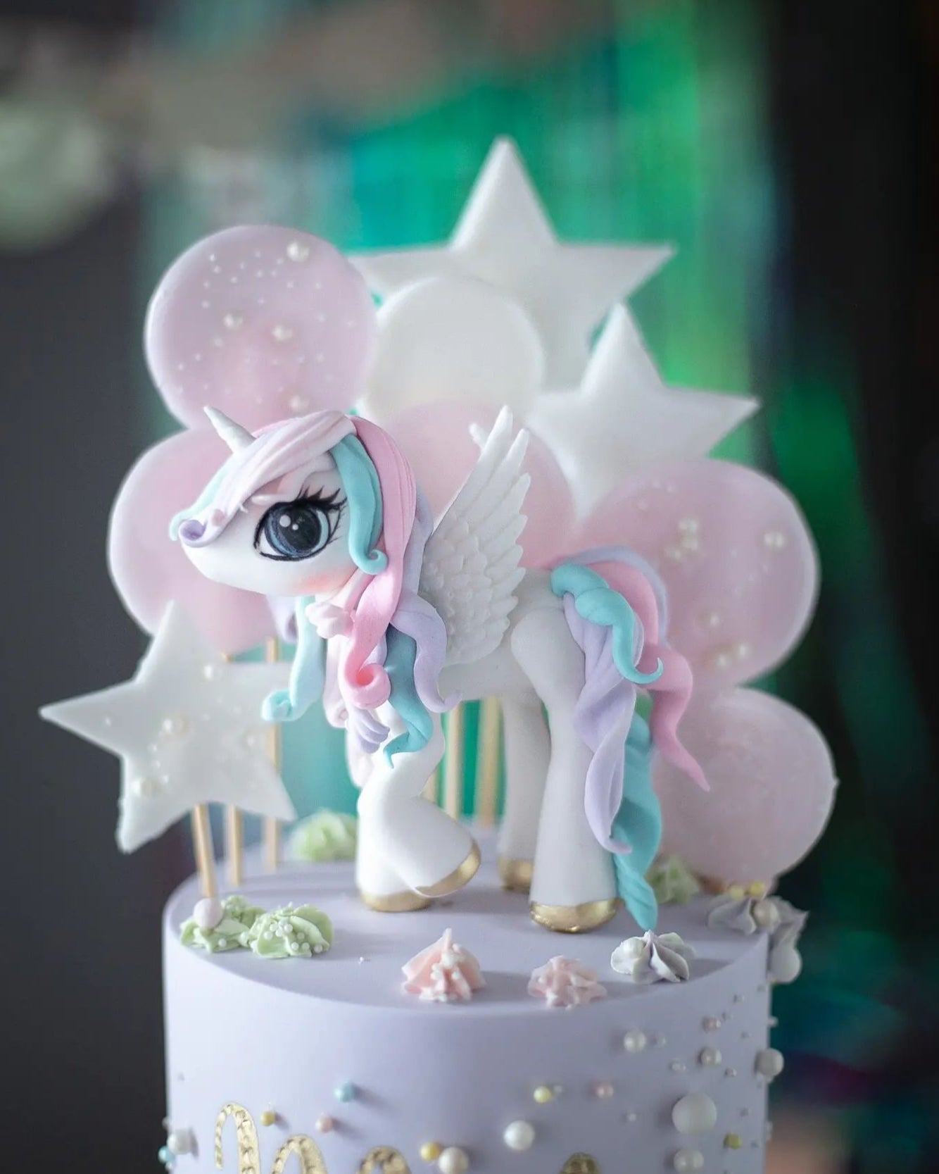 Unicorn Pasta – Pony Atı Figürlü Kız Doğum Günü Pastası