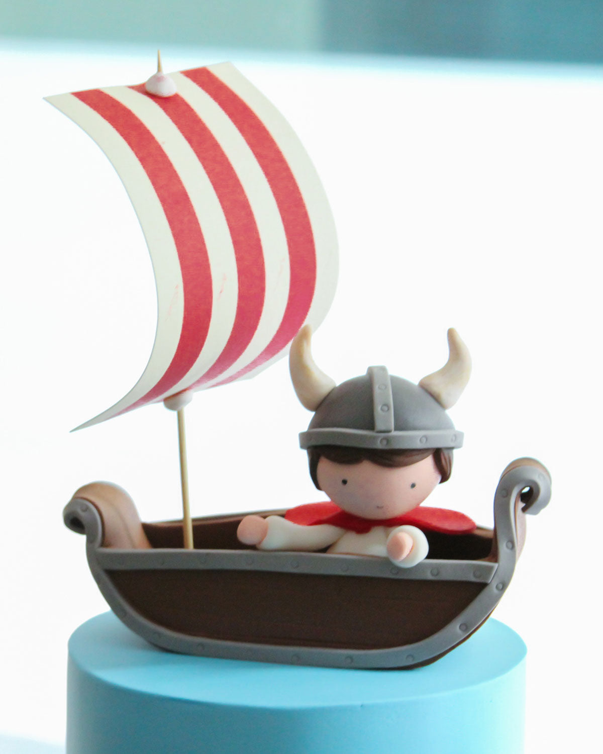 viking pasta – ejderha ve gemi temalı erkek çocuk pastası